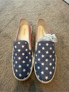 Old Navy Blue Stars and Stripes Canvas Slip-Ons